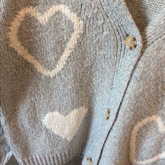 Heart Sweater - Picture 2 of 3